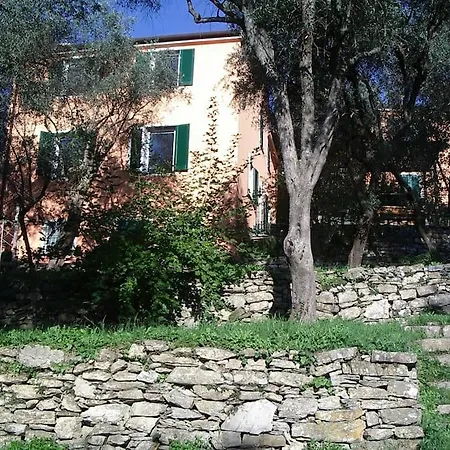 Charming With Pool * Rapallo